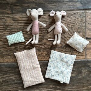 Charming Maileg with Bedding